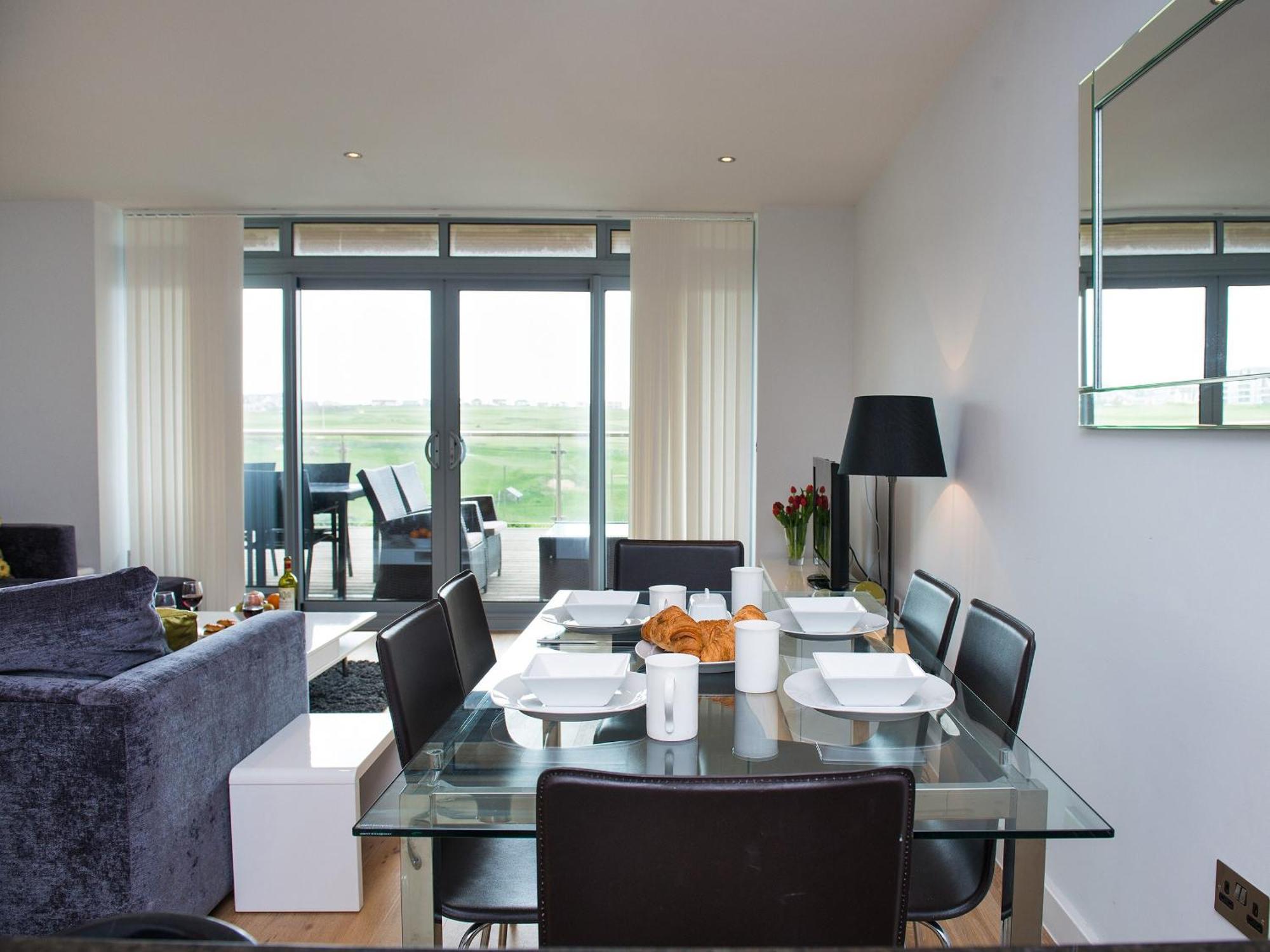 Fistral View - 3 Cribbar Apartment Newquay  Bagian luar foto